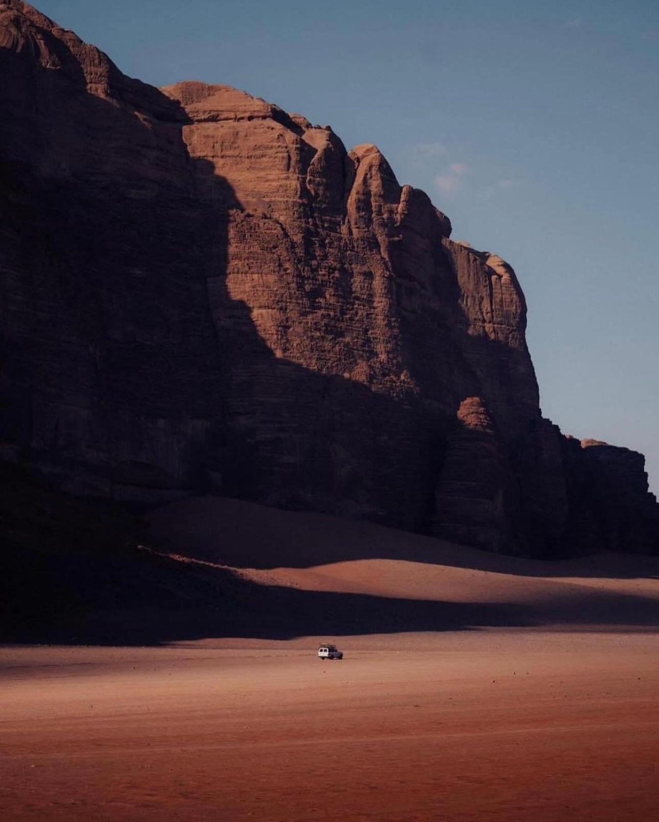 Отель Bedouin Cave Wadi Rum Campsite Экстерьер фото